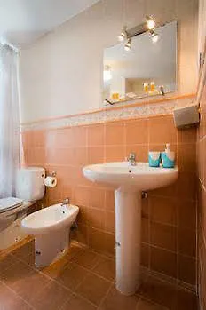 Holidays 2 Malaga Hotel